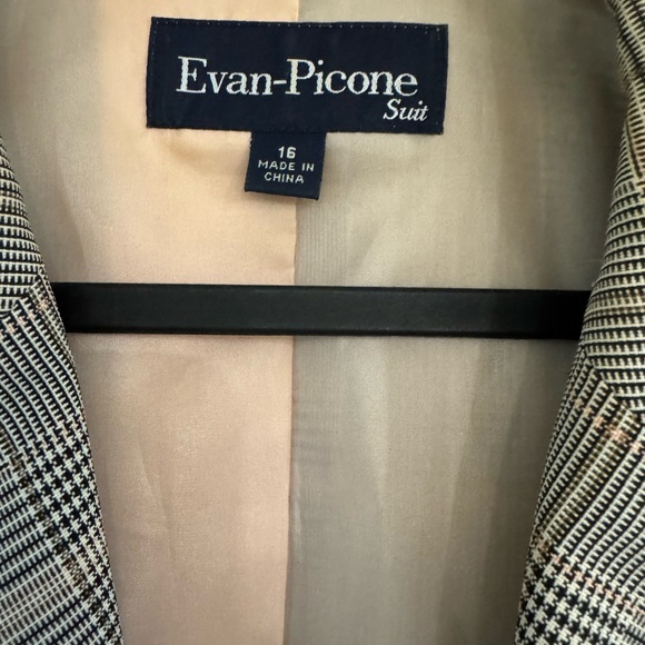 Pink and Grey Plaid Blazer - Picture 2 of 3